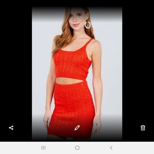 Sleeveless Scoop Neck Sweater Top And Mini Skirt S